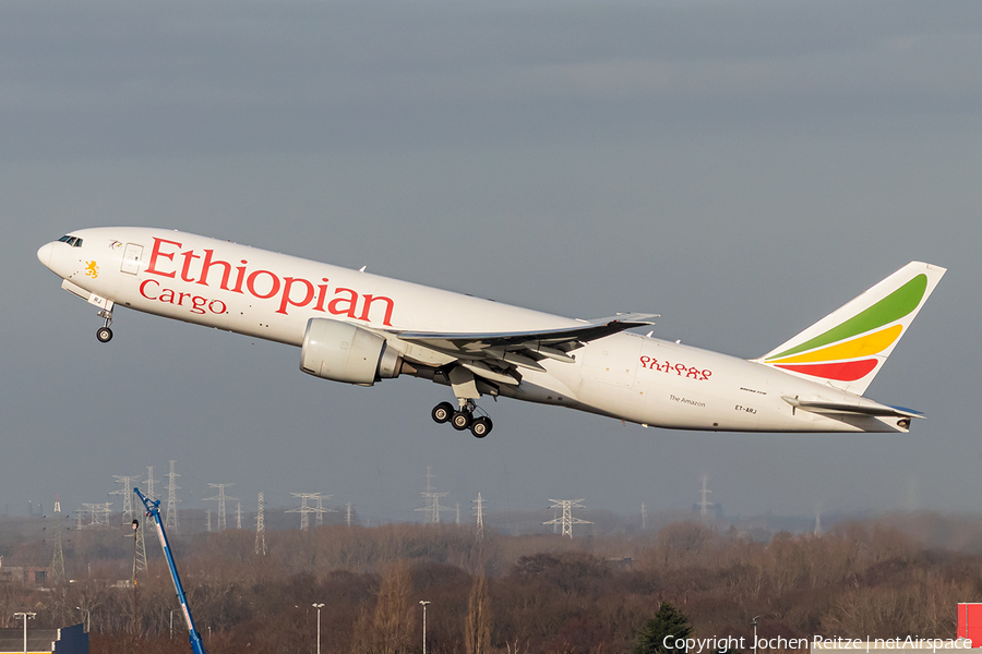 Ethiopian Cargo Boeing 777-F60 (ET-ARJ) | Photo 388529