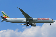 Ethiopian Airlines Boeing 787-9 Dreamliner (ET-AUP) at  London - Heathrow, United Kingdom