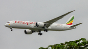 Ethiopian Airlines Boeing 787-9 Dreamliner (ET-AUR) at  Jakarta - Soekarno-Hatta International, Indonesia