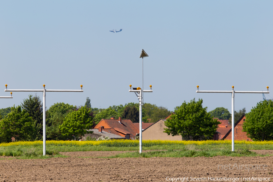Aviation photo 243547