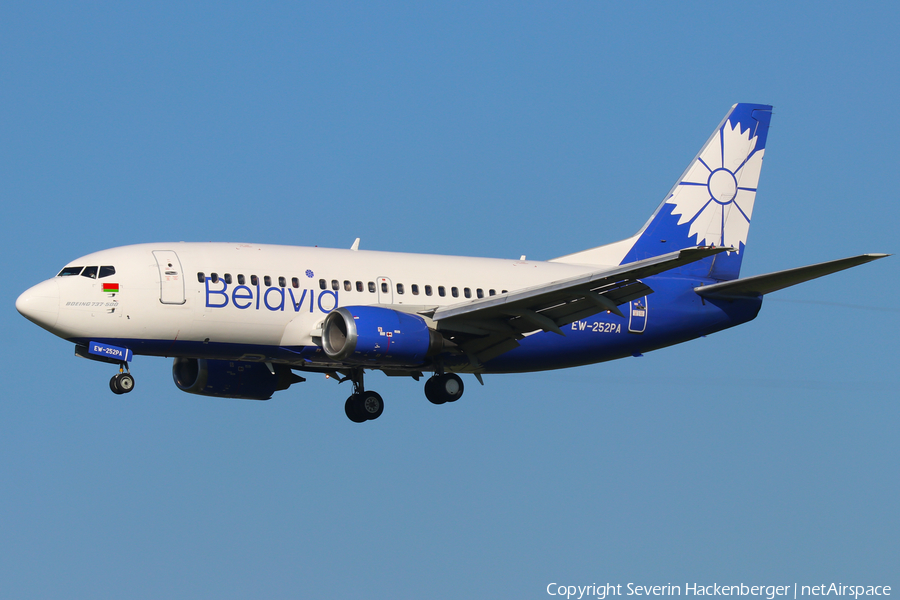 Belavia Belarus Airlines Boeing 737-524 (EW-252PA) | Photo 190155