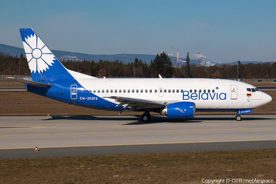 Belavia Belarus Airlines Boeing 737-524 (EW-252PA) | Photo 224548