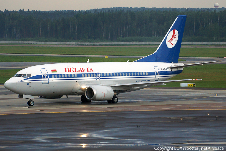 Belavia Belarus Airlines Boeing 737-524 (EW-252PA) | Photo 344786