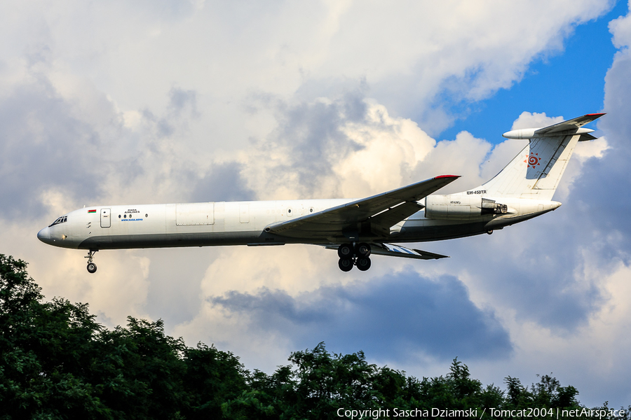 Rada Airlines Ilyushin Il-62MGr (EW-450TR) | Photo 393816