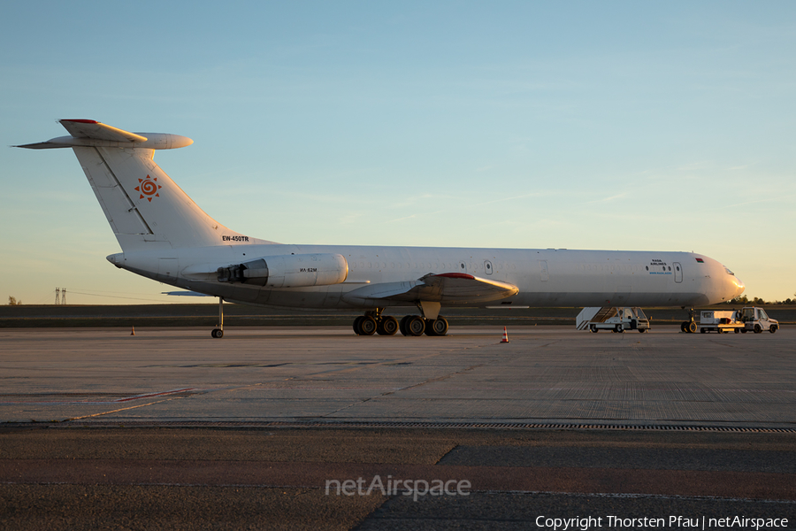 Rada Airlines Ilyushin Il-62MGr (EW-450TR) | Photo 129513
