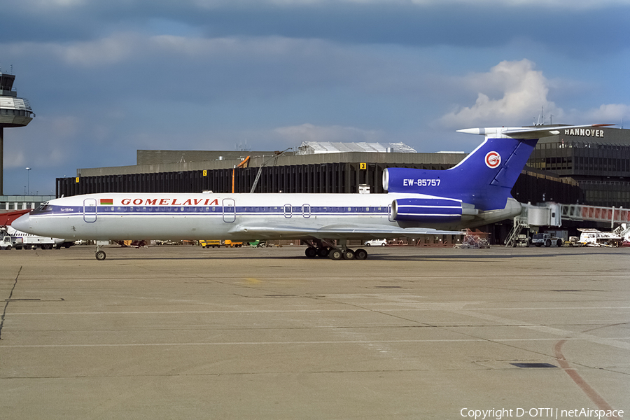 Gomelavia Tupolev Tu-154M (EW-85757) | Photo 412628
