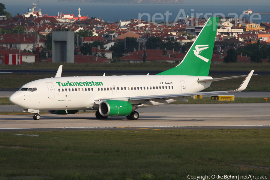 Turkmenistan Airlines Boeing 737-72K (EZ-A008) | Photo 95304