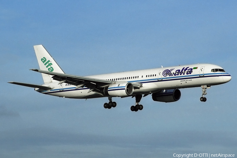 Air Alfa (Turkmenistan Airlines) Boeing 757-22K (EZ-A012) | Photo 356259