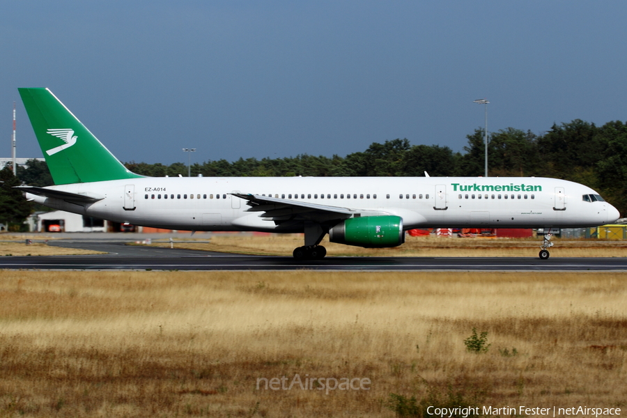 Turkmenistan Airlines Boeing 757-22K (EZ-A014) | Photo 262575