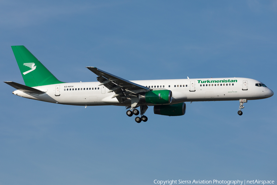 Turkmenistan Airlines Boeing 757-22K (EZ-A014) | Photo 323193