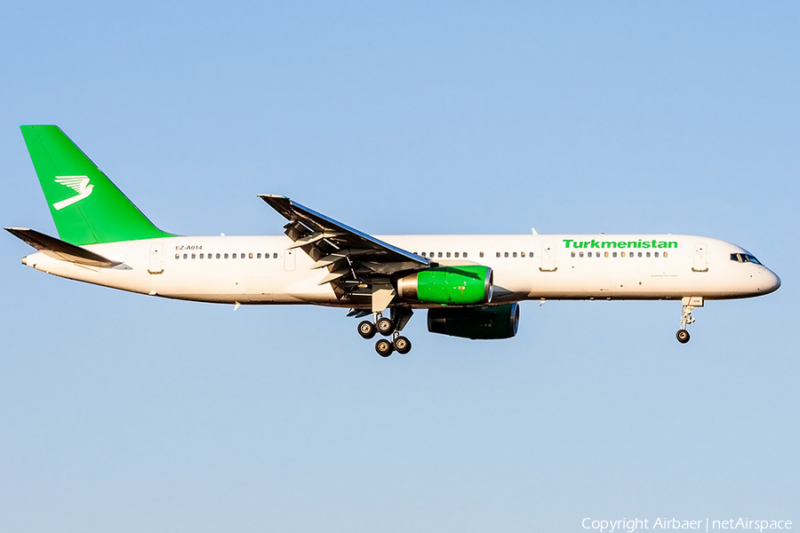 Turkmenistan Airlines Boeing 757-22K (EZ-A014) | Photo 368839