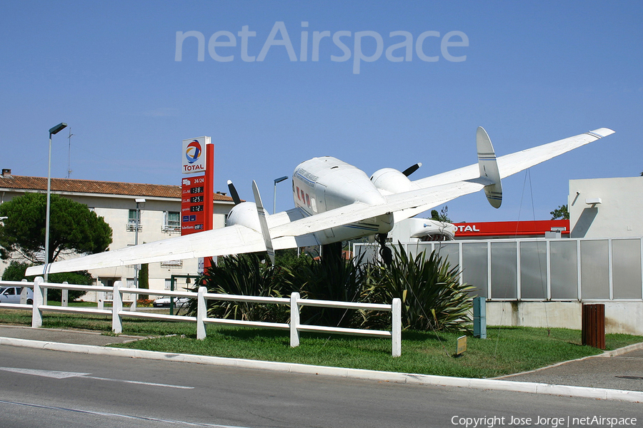 (Private) Beech E18S (F-BUOP) | Photo 517446
