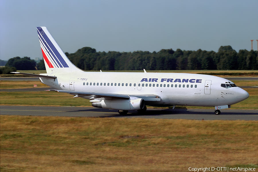 Air France Boeing 737-228(Adv) (F-GBYJ) | Photo 136377