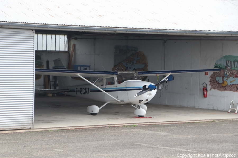 (Private) Cessna F172N Skyhawk (F-GCNT) | Photo 561938