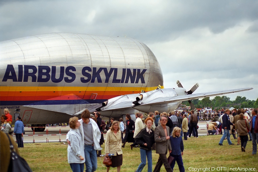 Airbus Industrie Aero Spacelines 377 SGT Super Guppy (F-GEAI) | Photo 201075