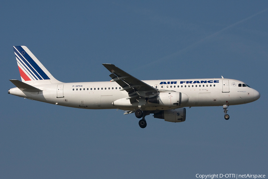 Air France Airbus A320-111 (F-GFKA) | Photo 270741
