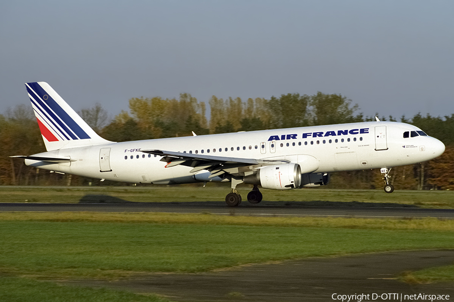 Air France Airbus A320-111 (F-GFKF) | Photo 440452