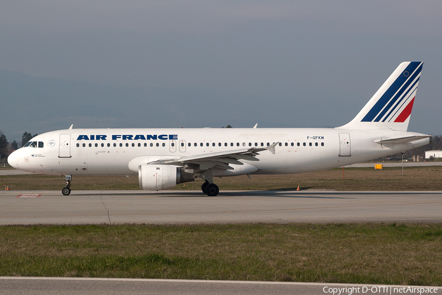 Air France Airbus A320-211 (F-GFKM) | Photo 196363