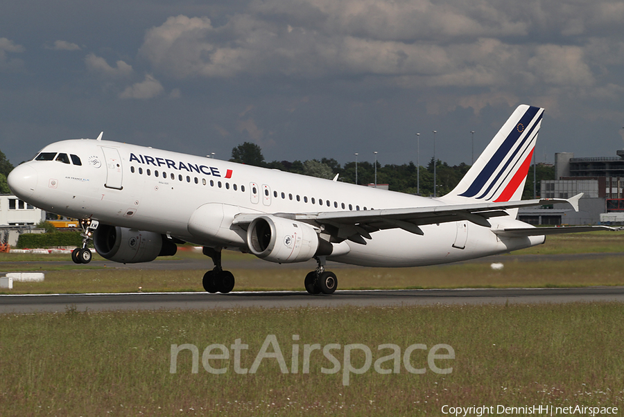 Air France Airbus A320-211 (F-GFKM) | Photo 413266