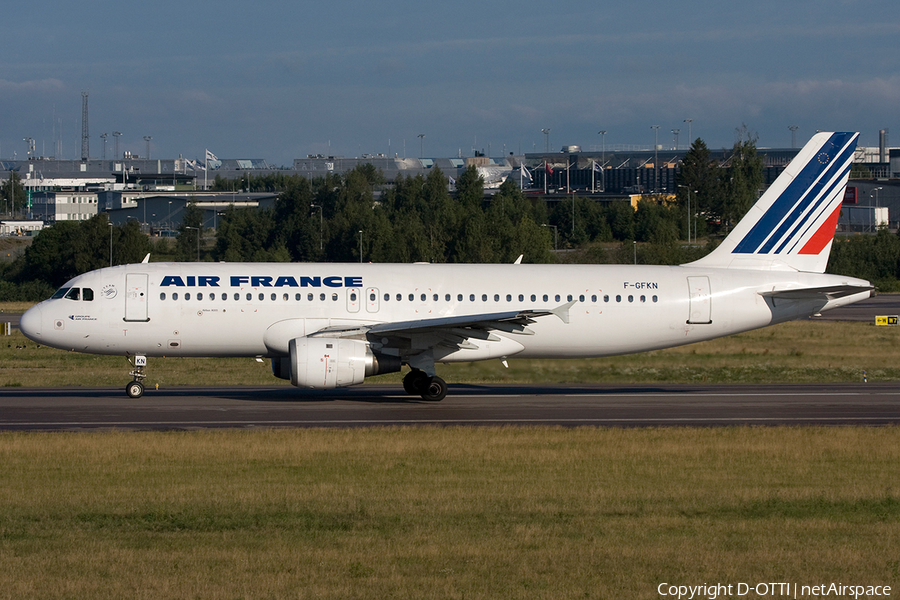 Air France Airbus A320-211 (F-GFKN) | Photo 267452