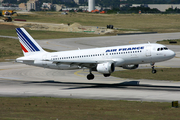 Air France Airbus A320-111 (F-GFKQ) at  Lisbon - Portela, Portugal