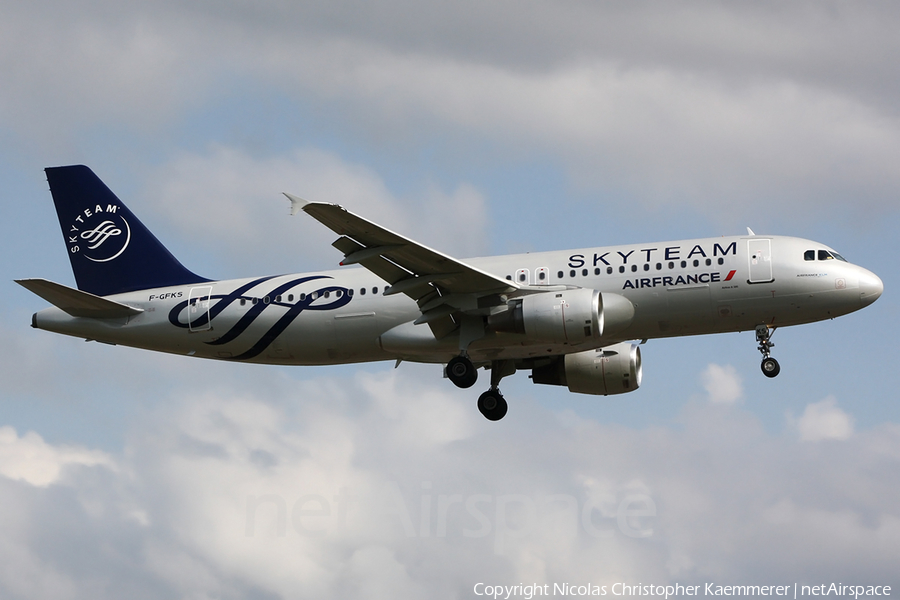 Air France Airbus A320-211 (F-GFKS) | Photo 121874