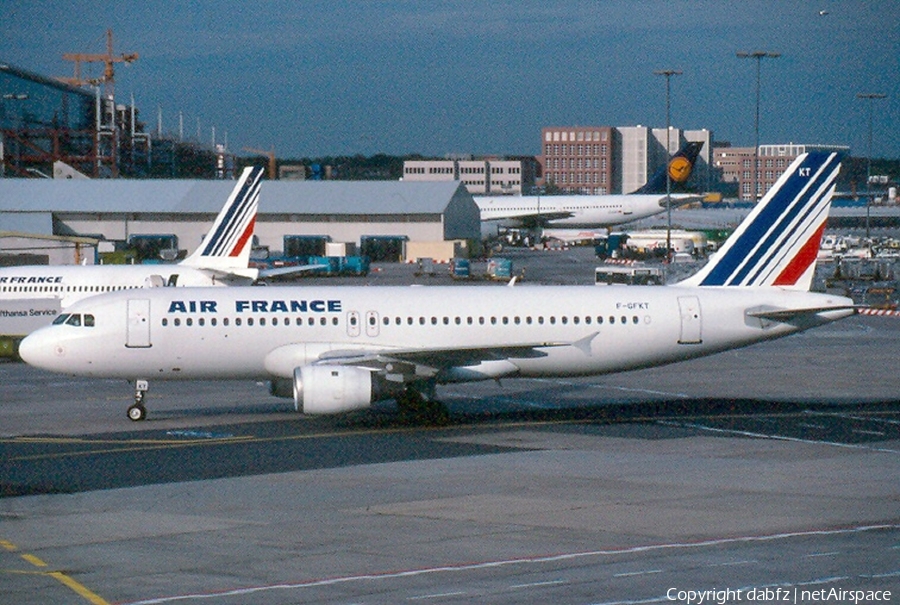Air France Airbus A320-211 (F-GFKT) | Photo 211100