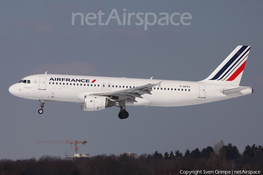 Air France Airbus A320-211 (F-GFKV) | Photo 22267