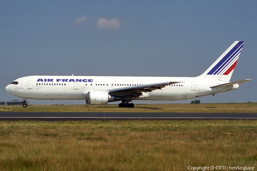 Air France Boeing 767-328(ER) (F-GHGJ) | Photo 272072