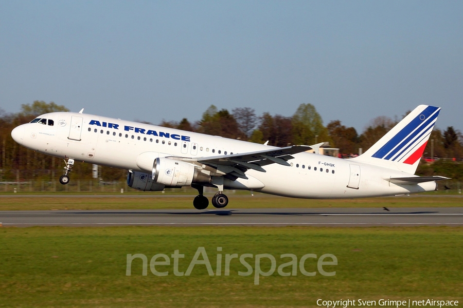 Air France Airbus A320-211 (F-GHQK) | Photo 42054