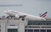 Air France Airbus A320-214 (F-GKXG) at  Miami - International, United States