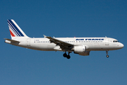 Air France Airbus A320-214 (F-GKXH) at  Lisbon - Portela, Portugal