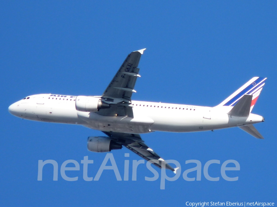 Air France Airbus A320-214 (F-GKXI) | Photo 381041