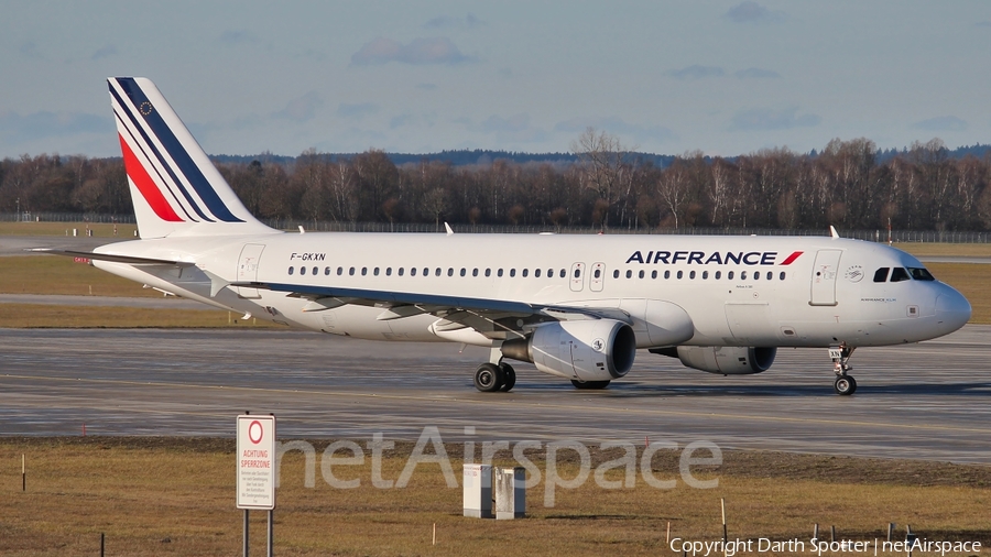 Air France Airbus A320-214 (F-GKXN) | Photo 214000