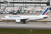 Air France Airbus A320-214 (F-GKXQ) at  Miami - International, United States