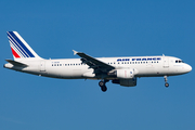 Air France Airbus A320-214 (F-GKXR) at  Paris - Charles de Gaulle (Roissy), France