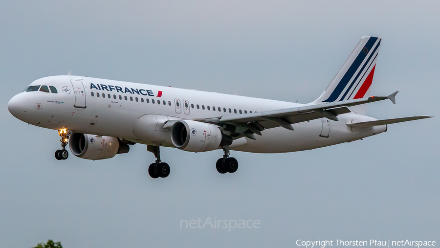 Air France Airbus A320-214 (F-GKXR) | Photo 437179