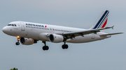 Air France Airbus A320-214 (F-GKXR) at  London - Heathrow, United Kingdom