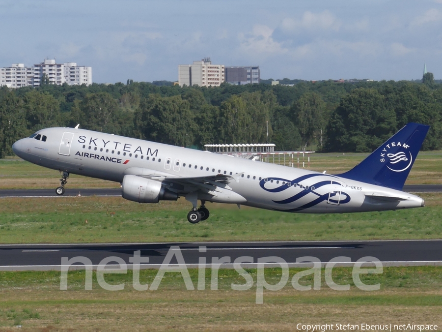 Air France Airbus A320-214 (F-GKXS) | Photo 224724