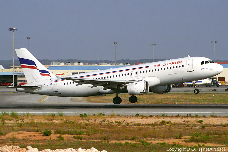Air Charter Airbus A320-212 (F-GLGM) | Photo 147778