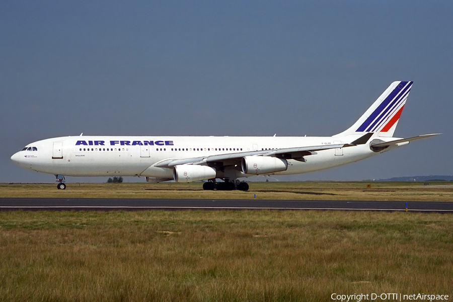 Air France Airbus A340-211 (F-GLZF) | Photo 272339
