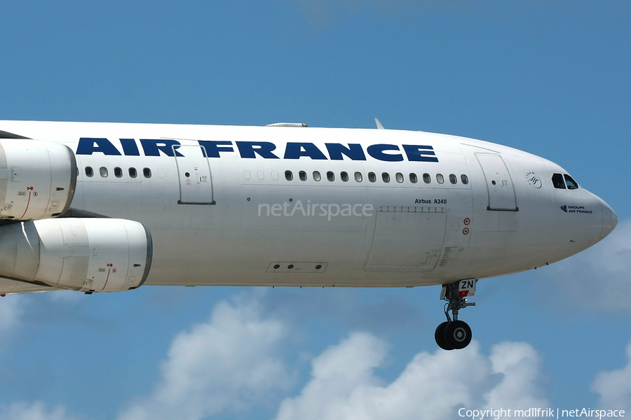 Air France Airbus A340-313X (F-GLZN) | Photo 389230
