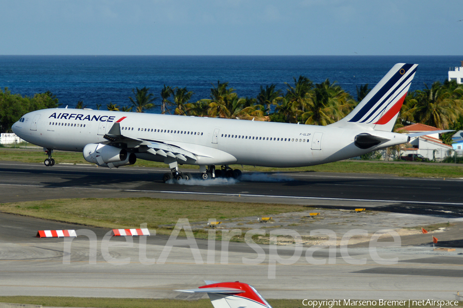 Air France Airbus A340-313X (F-GLZP) | Photo 27437