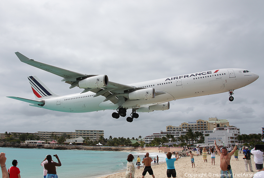 Air France Airbus A340-313X (F-GLZR) | Photo 4393