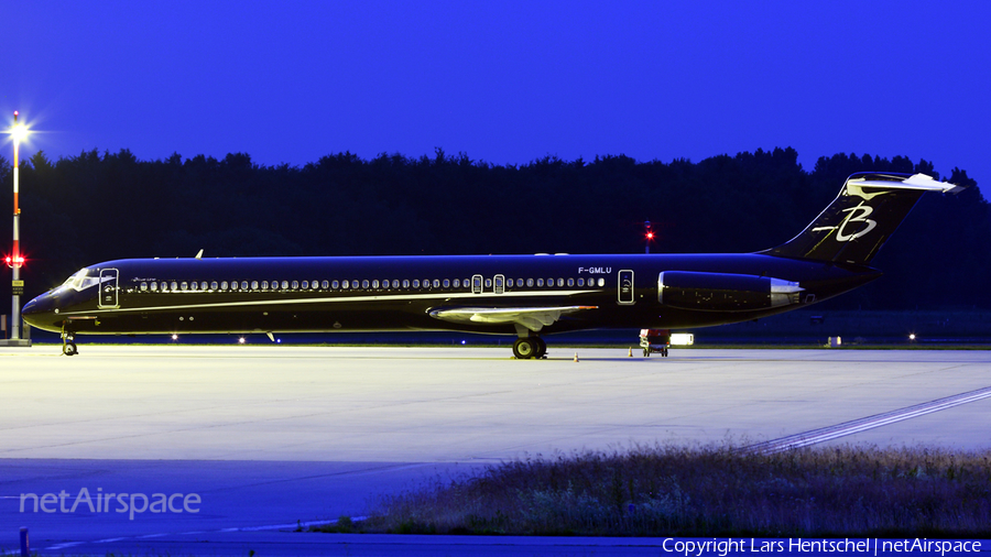 Blue Line McDonnell Douglas MD-83 (F-GMLU) | Photo 425500