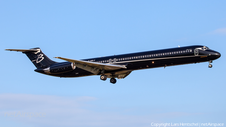 Blue Line McDonnell Douglas MD-83 (F-GMLU) | Photo 425501