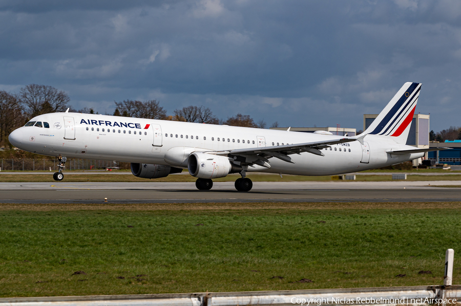 Air France Airbus A321-111 (F-GMZB) | Photo 503019