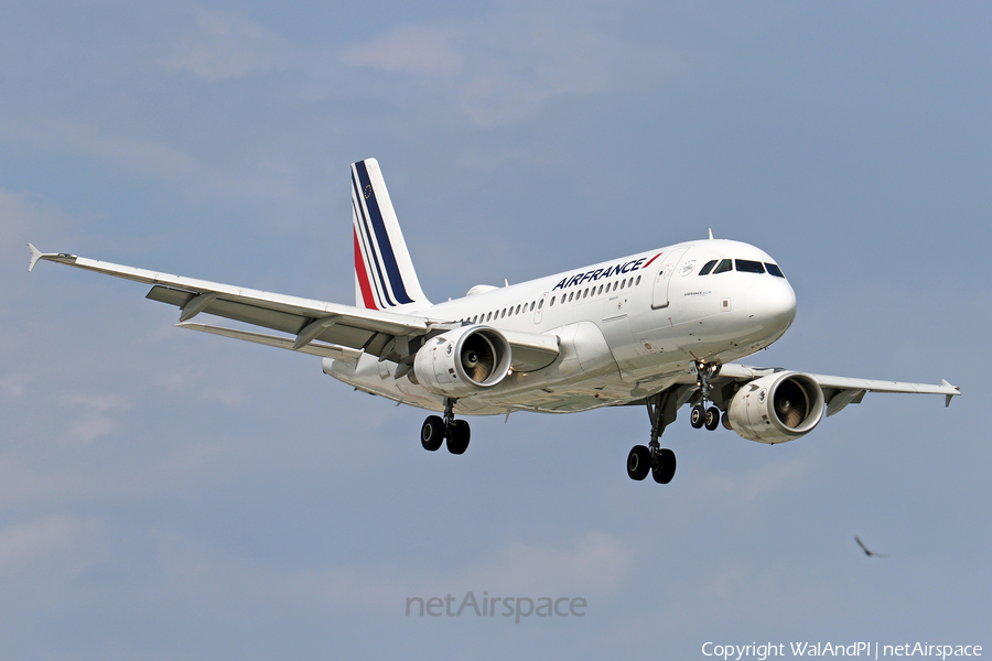 Air France Airbus A319-111 (F-GRHV) | Photo 467174