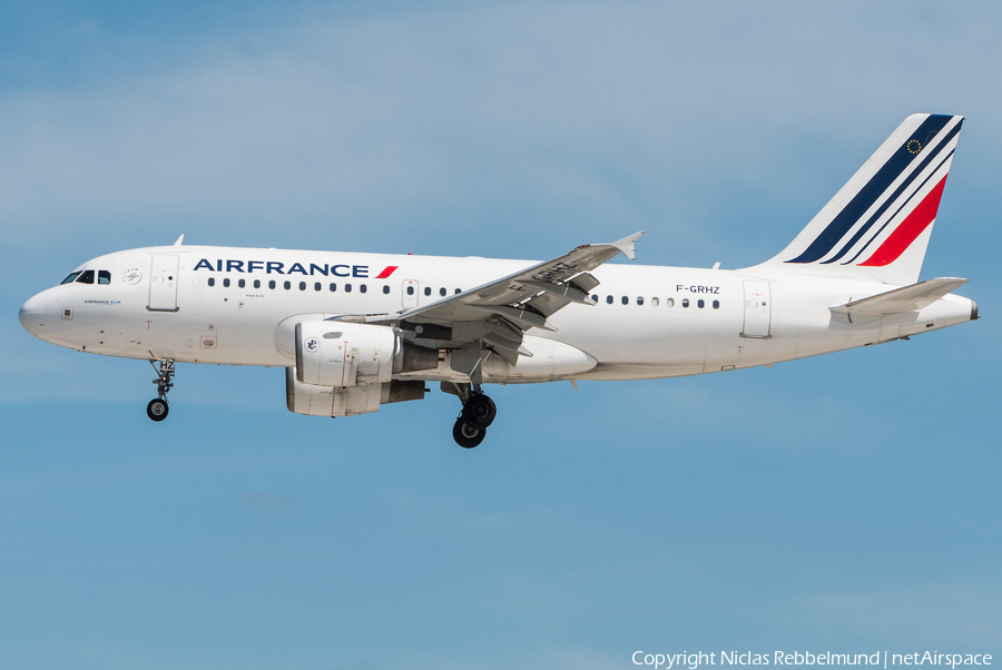 Air France Airbus A319-111 (F-GRHZ) | Photo 319060