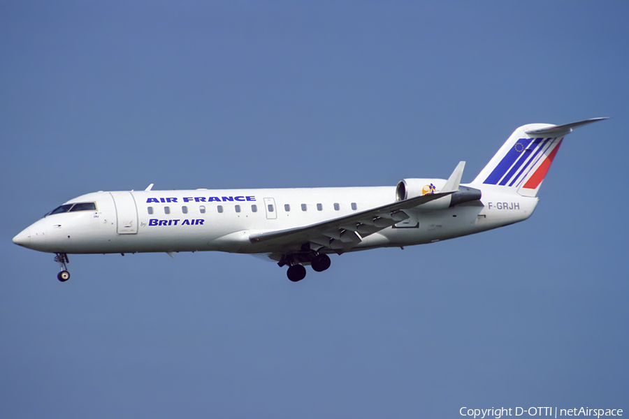 Air France (Brit Air) Bombardier CRJ-100ER (F-GRJH) | Photo 432385